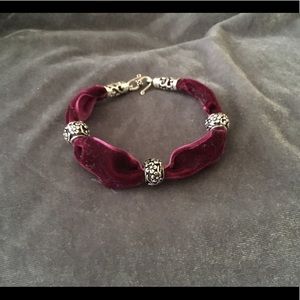 Dark magenta velvet bracelet